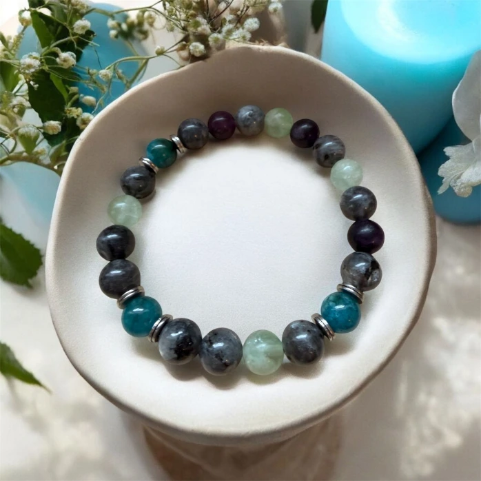 Natural semi precious stones bracelet ~ Arthritis and Rheumatism ~ (6 po (très petit), Apatite)