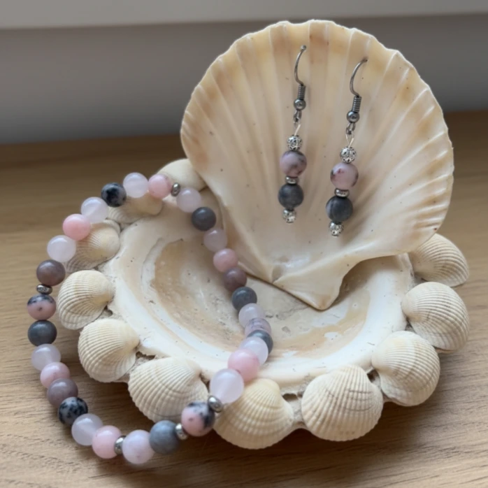 Duo Bracelet et Boucles d'oreilles en Pierre précieuse Jaspe zébré et Quartz rose ~ Apaisement ~ Dormeuse en acier inoxydable