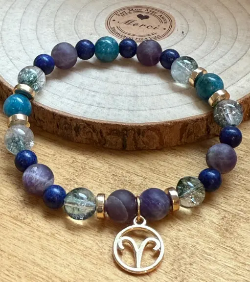 Bracelet en Pierres semi-précieuses Breloque dorée signe du zodiaque Bélier