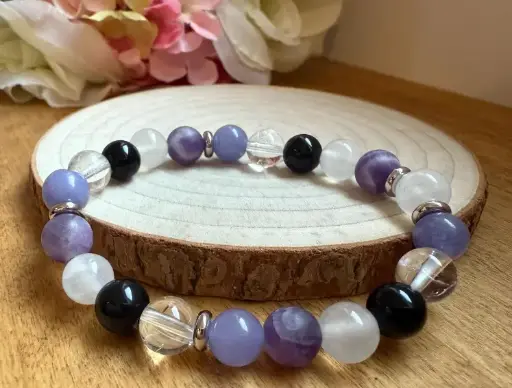 Gemstones Protection bracelet ~ Overcoming grief ~
